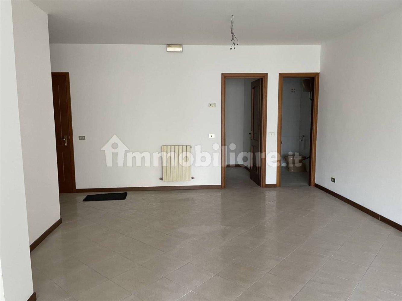 4-Zimmer Büro in Cascina, Italy, Nr. 206792
