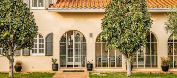 6 bedrooms Villa in Ostra, Italy No. 266872 9