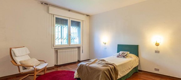 12-Zimmer Haus in Padua, Italy, Nr. 39360 16