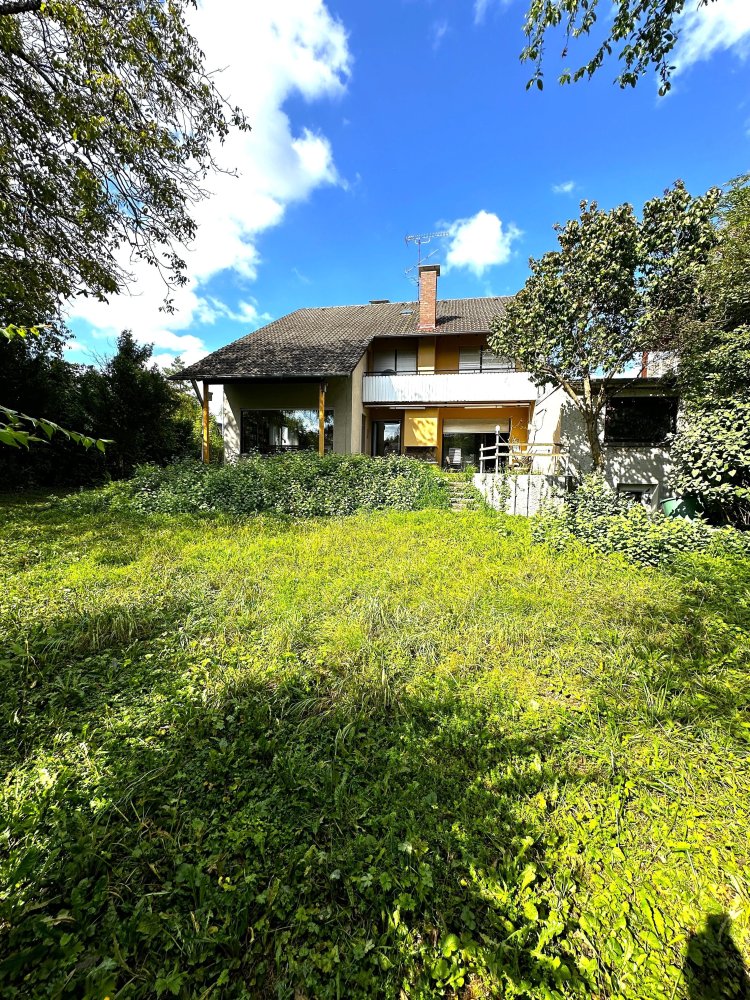 9-Zimmer Haus in Konstanz, Germany, Nr. 83585