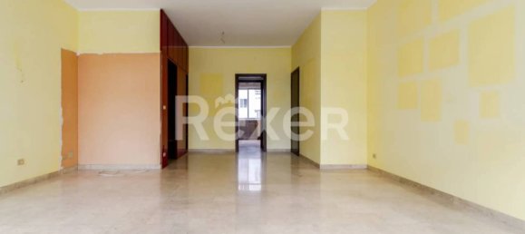 3 chambres Appartement à Turin, Italy No. 188552 4