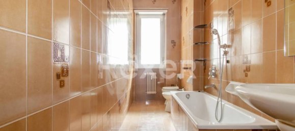 3 chambres Appartement à Turin, Italy No. 188552 18