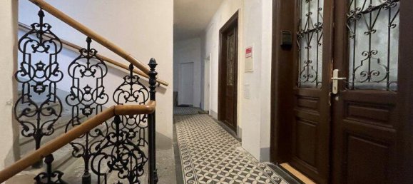 2 rooms Apartment in Penzing, Austria No. 227872 2