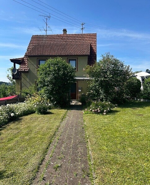 4 rooms House in Reutlingen, Germany No. 254627