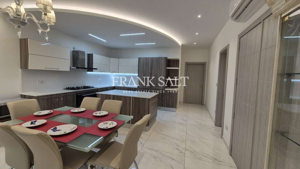 2 غرف نوم طابقين في Iklin, Malta رقم 5380