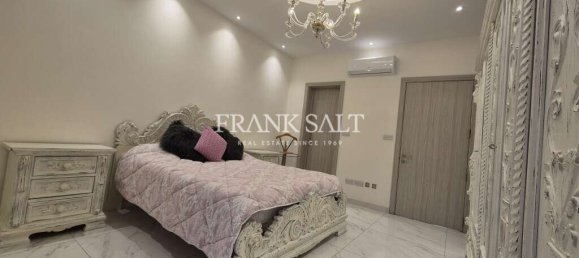 2 غرف نوم طابقين في Iklin, Malta رقم 5380 5