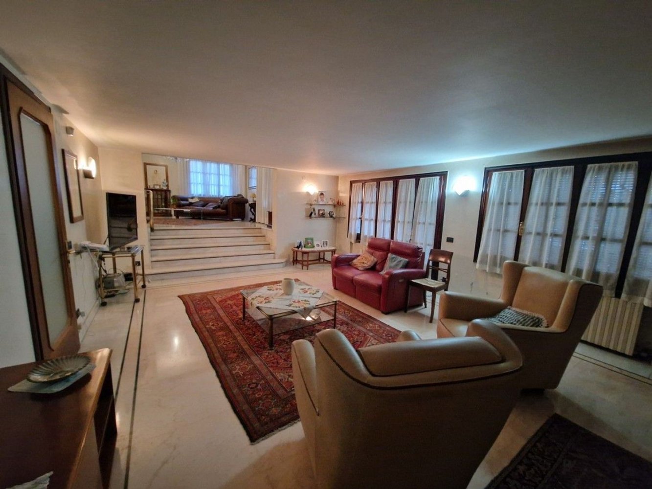 Villa de 10 habitaciónes en Mogliano Veneto, Italy No. 52522