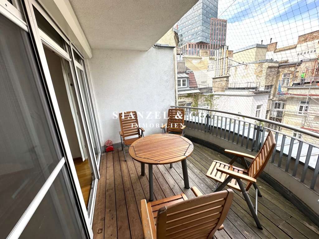 4 rooms Apartment in Vienna, Austria No. 33364