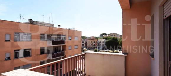 Apartamento de 3 dormitorios en Civita Castellana, Italy No. 110070 3