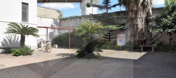 5 rooms Building in Frattamaggiore, Italy No. 24067 10