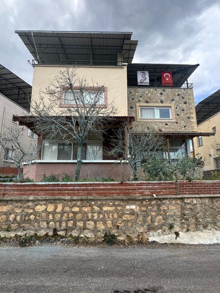 Wohnung 3+1 in Mersin, Turkey, Nr. 14726