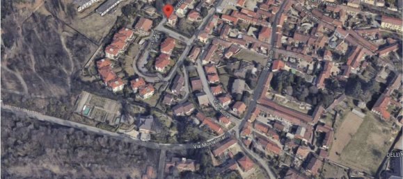 Квартира с 4 комнатами в Риволи, Италия № 49892 3