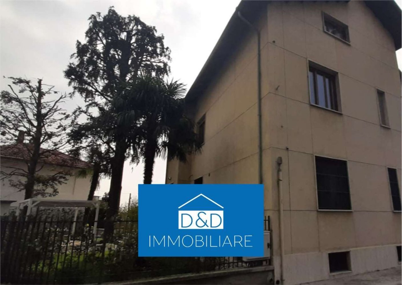 Квартира с 4 комнатами в Риволи, Италия № 49892