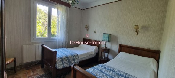 4 bedrooms House in Morieres-les-Avignon, France No. 279110 11