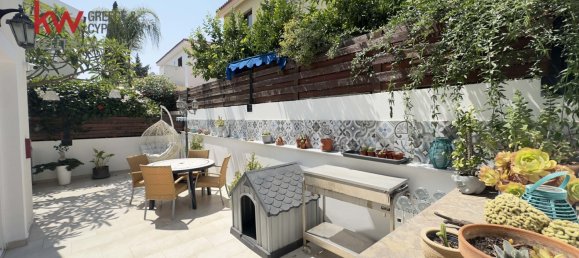 3 dormitorios adosado en venta en Larnaka, Cyprus № 26080 18