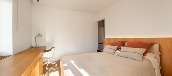 7 bedrooms Villa in Oeiras, Portugal No. 111276 2