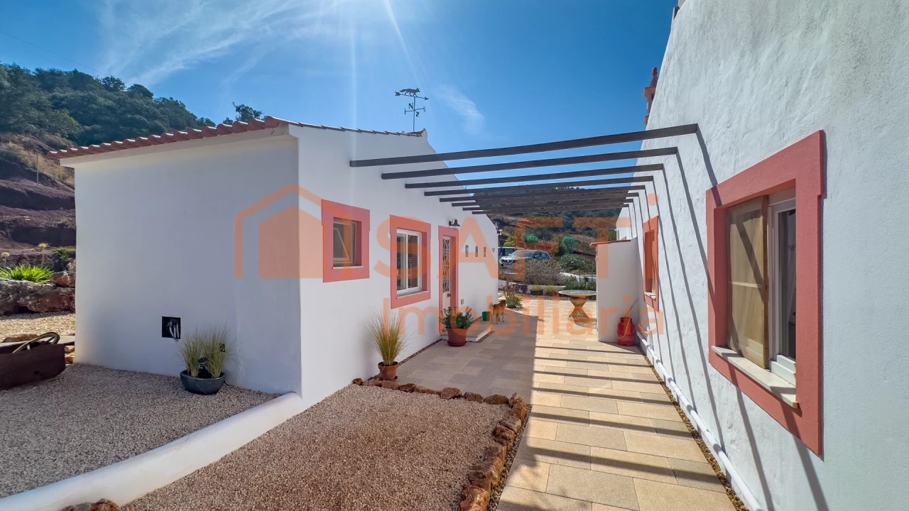 Casa T4 em São Bartolomeu de Messines, Portugal N.º 137158