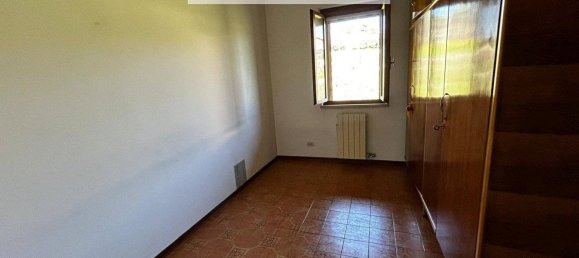 3 bedrooms House in Negrar, Italy No. 60324 16