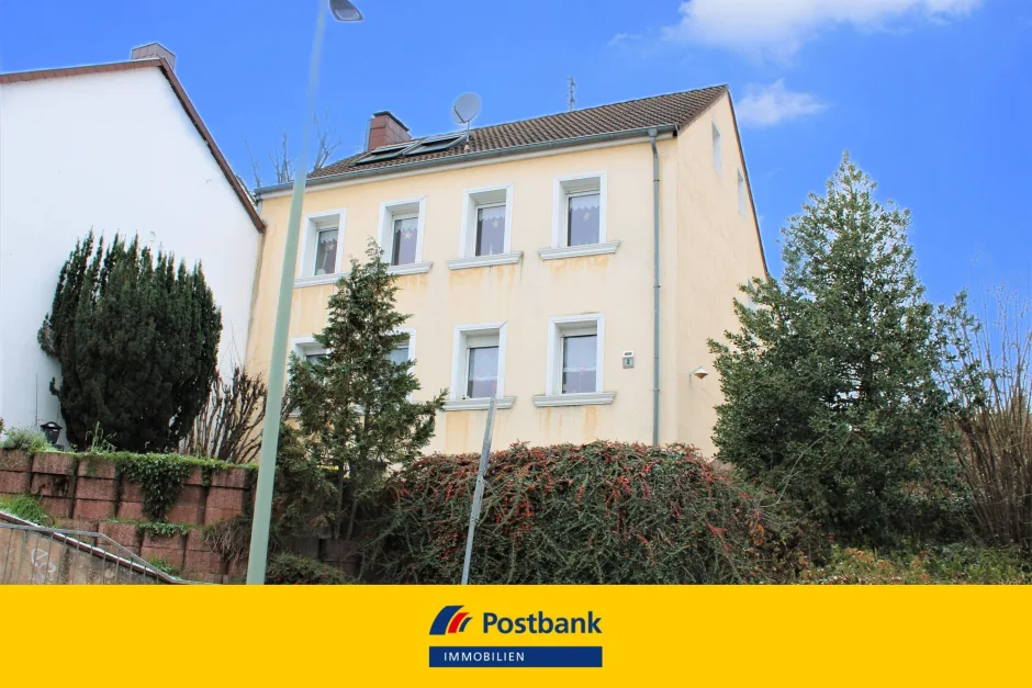 4 bedrooms House in Saarbrucken, Germany No. 90500