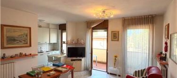 2 bedrooms Apartment in Verona, Italy No. 356350 2