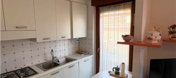 2 bedrooms Apartment in Verona, Italy No. 356350 4