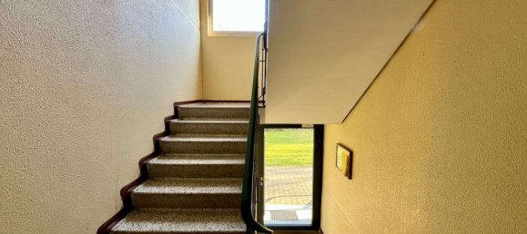 Apartamento de 2 habitaciónes en Falkenhagener Feld, Germany No. 87725 8