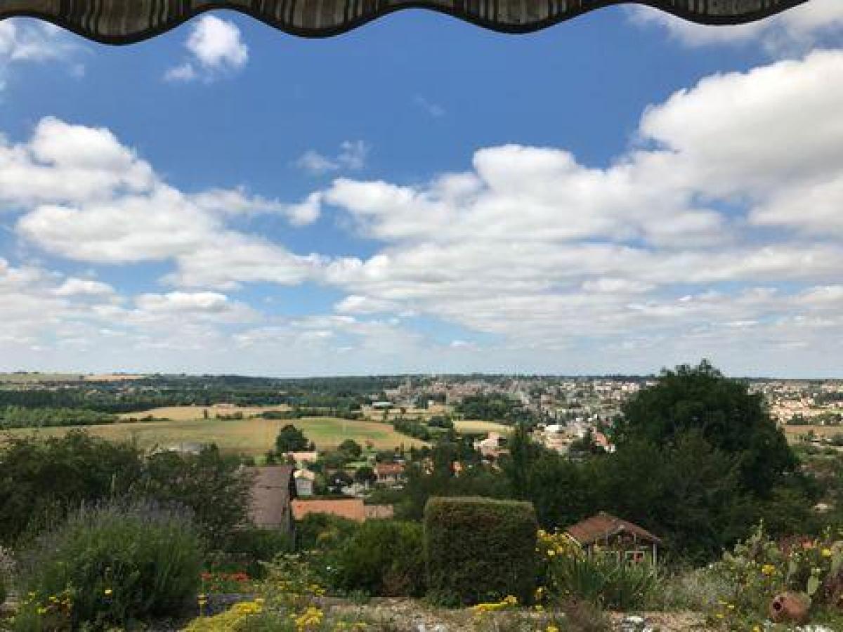 5 chambres Maison à Nanteuil, France No. 28700