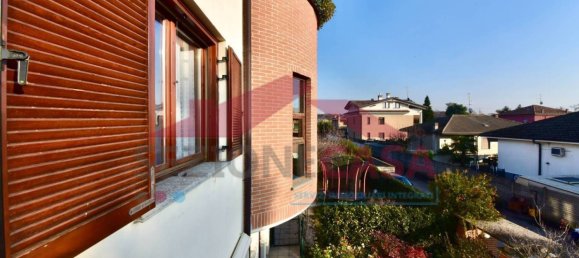1 bedroom Apartment in Ceriano Laghetto, Italy No. 72826 8