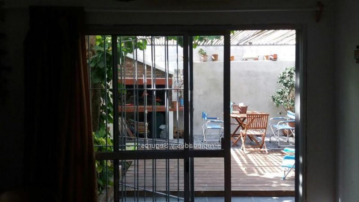 3 Schlafzimmer Haus in Montevideo, Uruguay, Nr. 9088