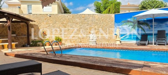 Casa de 4 dormitorios en L'Eliana, Spain No. 167952 2