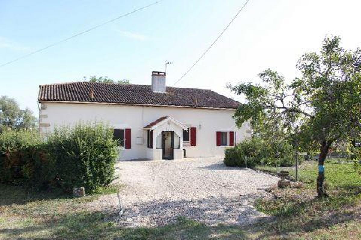 2 bedrooms Farm in Bazas, France No. 18692