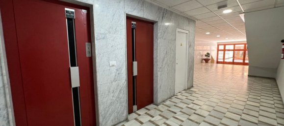 Квартира с 3 спальнями в Торревьеха, Испания № 182036 22