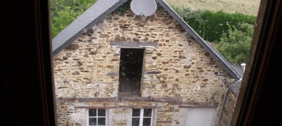 3 bedrooms Commercial property in Madre, France No. 1840 14