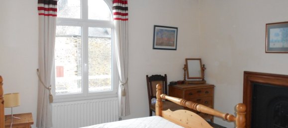 3 bedrooms Commercial property in Madre, France No. 1840 9