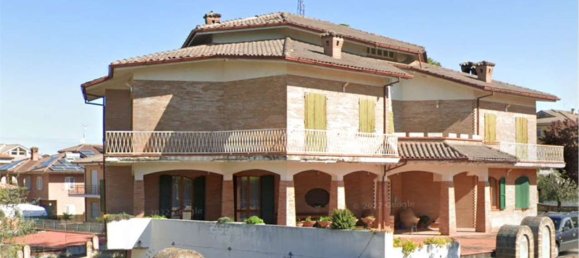10 bedrooms Apartment in Servigliano, Italy No. 322881 2