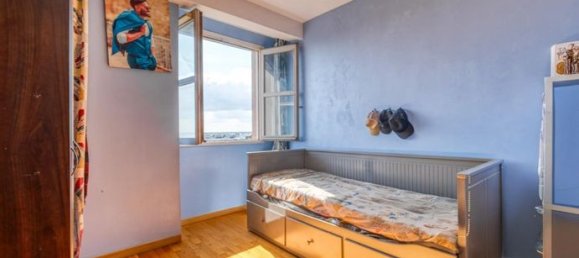 2 chambres Duplex à Noisy-le-Grand, France No. 312209 5