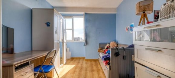 2 chambres Duplex à Noisy-le-Grand, France No. 312209 4