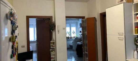 Квартира с 4 комнатами в Локате ди Триульци, Италия № 7264 2