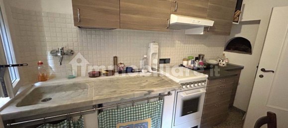 3 bedrooms House in Arcola, Italy No. 104780 6