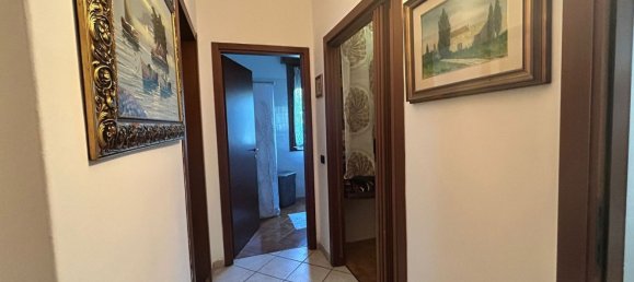 4-Zimmer Wohnung in Modena, Italy, Nr. 26205 26