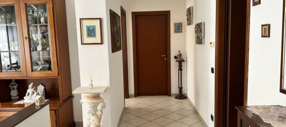 4-Zimmer Wohnung in Modena, Italy, Nr. 26205 15