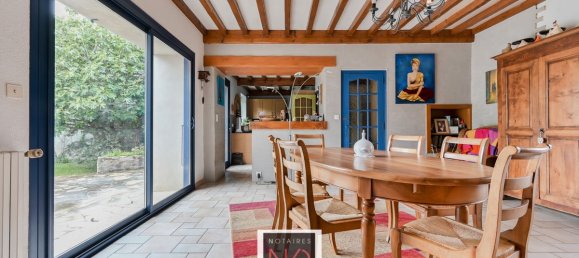 5 bedrooms Villa in Rhone, France No. 337866 4