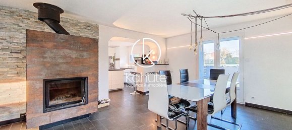 4 bedrooms House in Rhone, France No. 339090 9