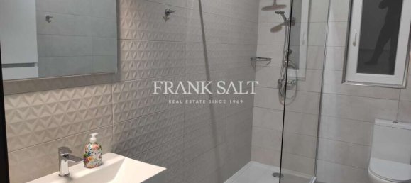 2 bedrooms Apartment in Swatar, Malta No. 8231 8