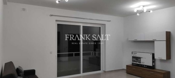 2 bedrooms Apartment in Swatar, Malta No. 8231 3