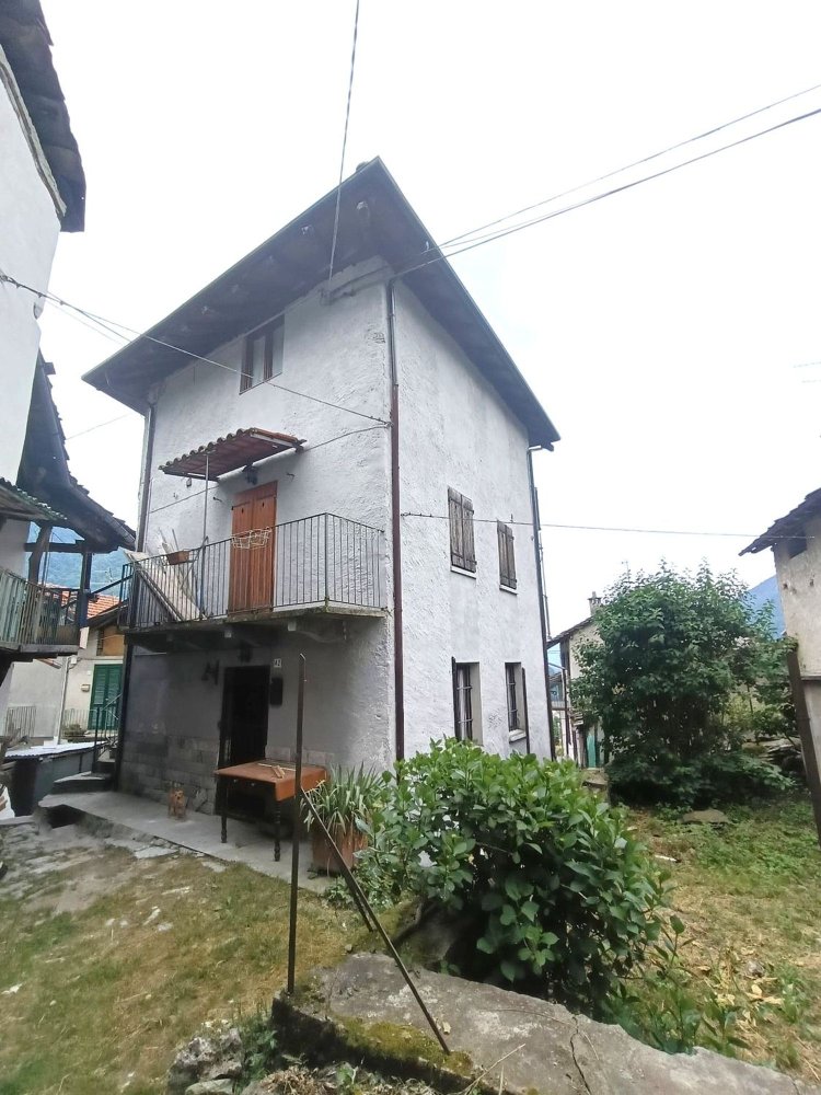 4-Zimmer Haus in Mezzenile, Italy, Nr. 275424
