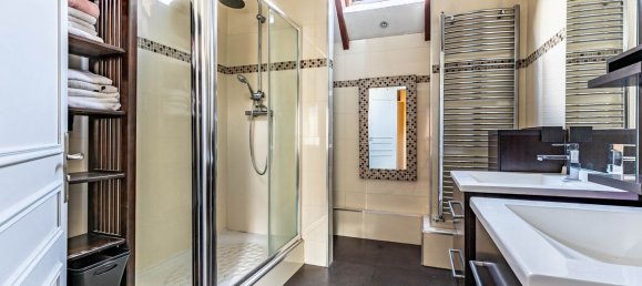 Dúplex de 3 dormitorios en Courbevoie, France No. 130215 19