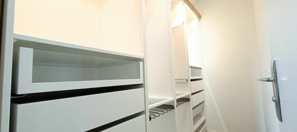 3 bedrooms Apartment in Tours, France No. 92360 10