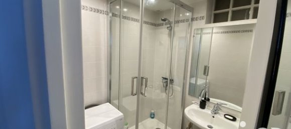 Apartamento de 2 dormitorios en Seine-Saint-Denis, France No. 358509 8
