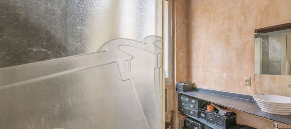 Apartamento de 3 dormitorios en Paris, France No. 167318 10